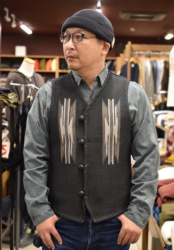 JELADO 　Tatanka Vest 　スモークブラック