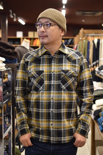 アイアンハート　ヘビーネルシャツ人気です