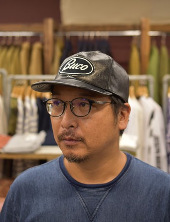 REAL McCOYS BUCO LEATHER STRAP-BACK CAP BLACK